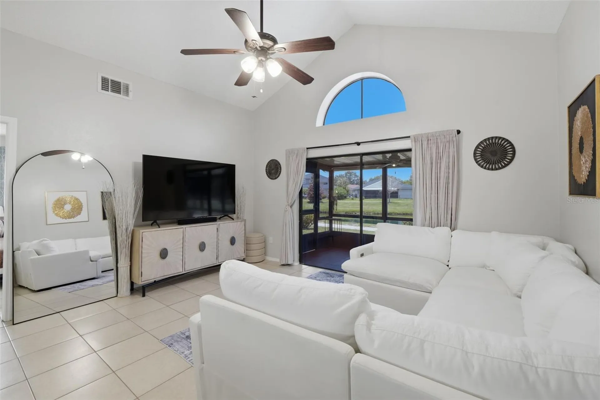 1009 Whalebone Bay Drive Kissimmee FL 34741