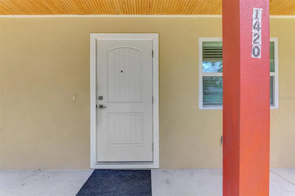 1420 19th Avenue W Bradenton FL 34205