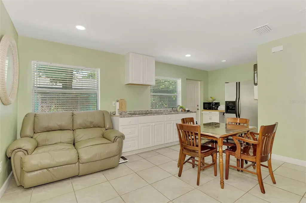 1420 19th Avenue W Bradenton FL 34205