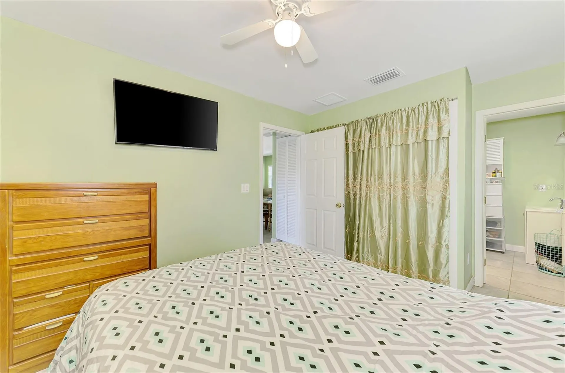 1420 19th Avenue W Bradenton FL 34205