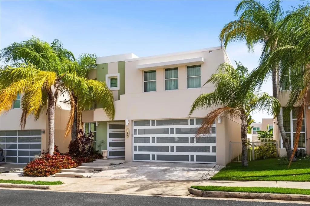 Urb Mirabella Village Calle Nacar Bayamon PR 00961