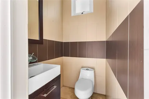 Urb Mirabella Village Calle Nacar Bayamon PR 00961