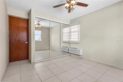 Urb Mirabella Village Calle Nacar Bayamon PR 00961