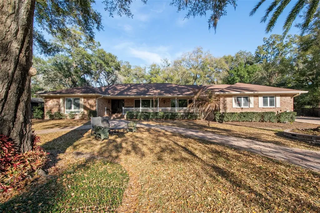 2009 Woody Drive Windermere FL 34786