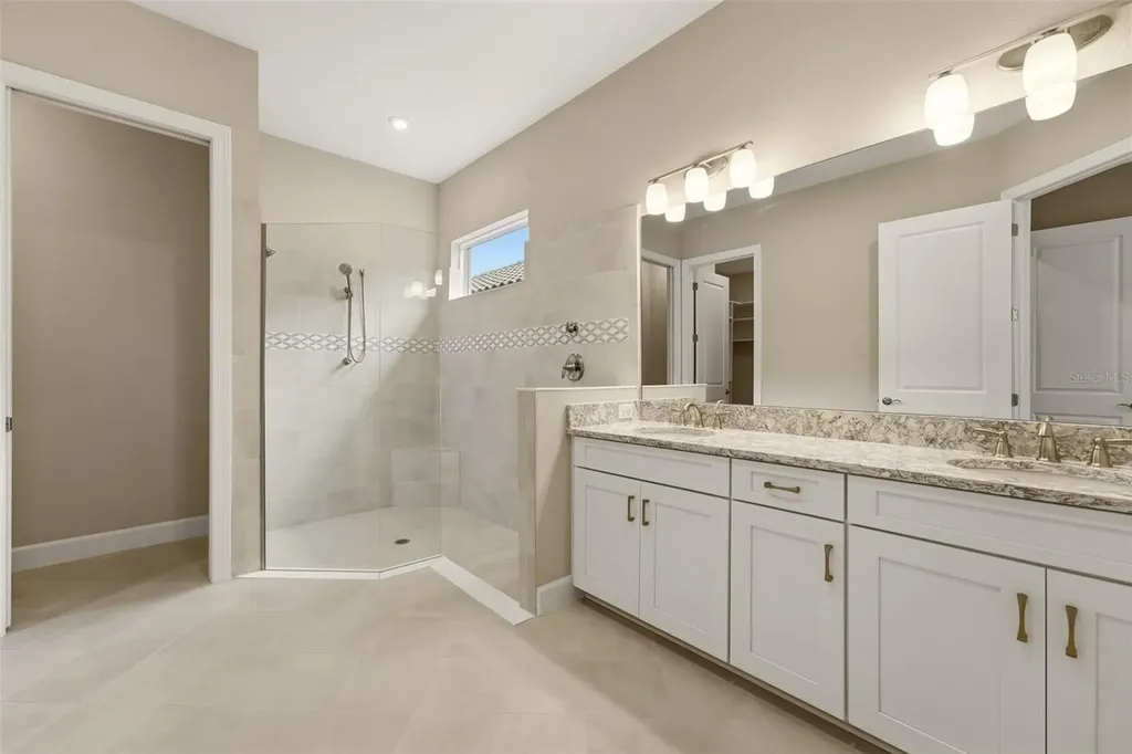 7708 Moonbeam Avenue Sarasota FL 34241