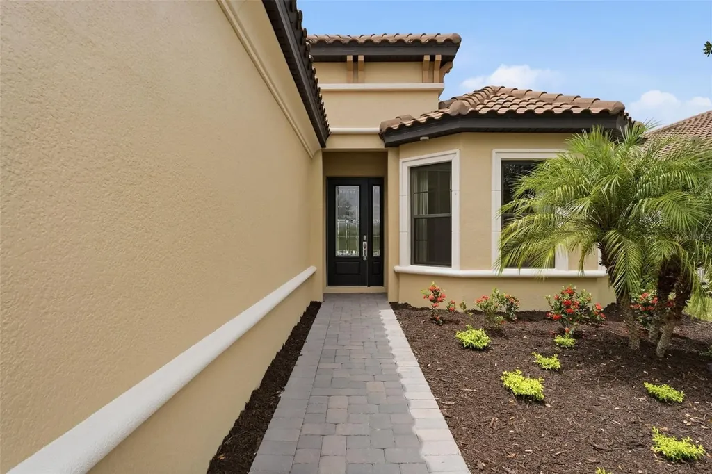 7708 Moonbeam Avenue Sarasota FL 34241