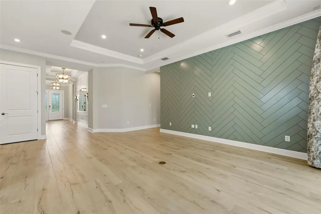 7708 Moonbeam Avenue Sarasota FL 34241