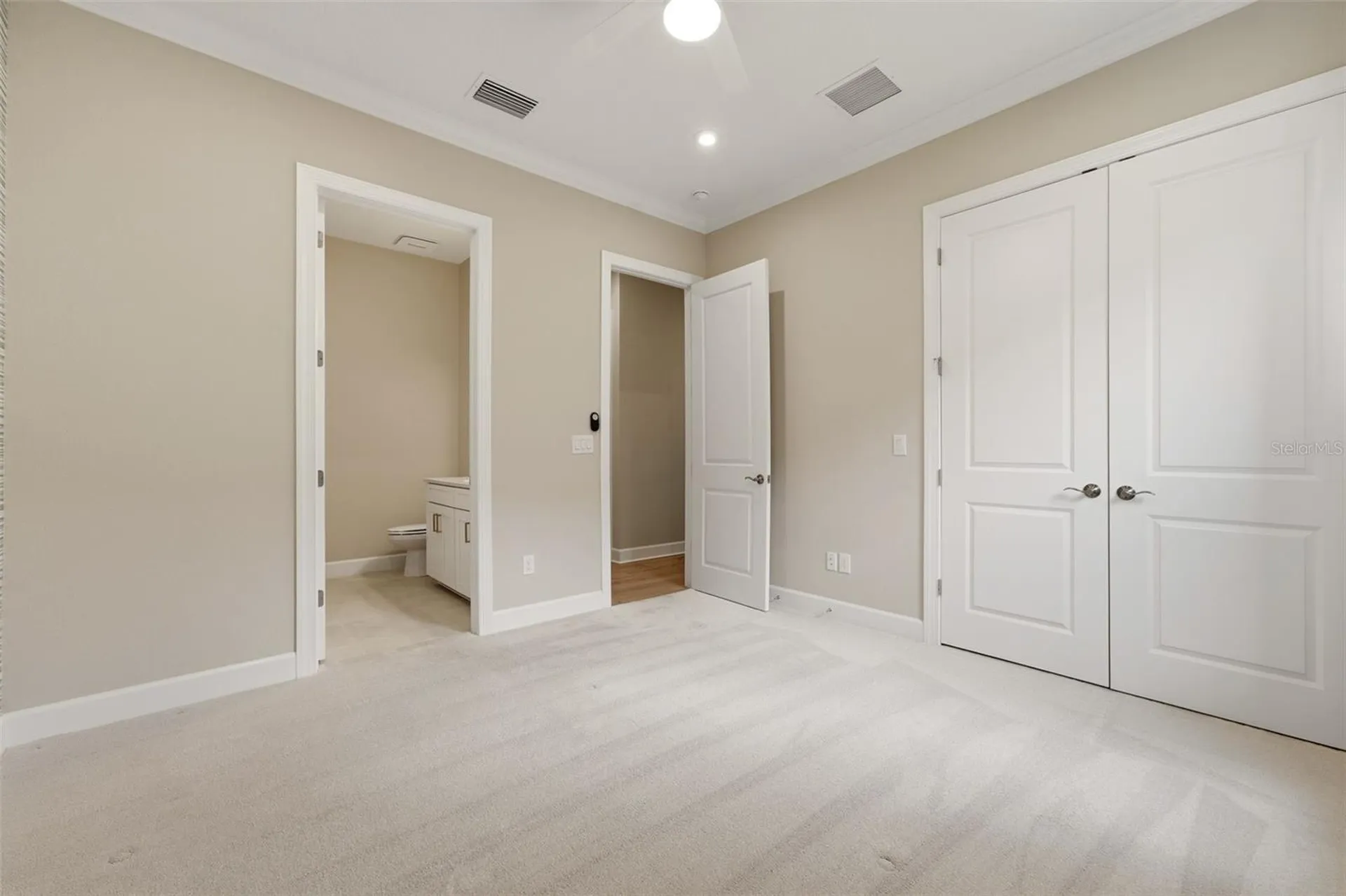 7708 Moonbeam Avenue Sarasota FL 34241