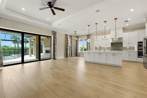 7708 Moonbeam Avenue Sarasota FL 34241