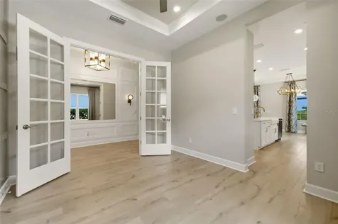 7708 Moonbeam Avenue Sarasota FL 34241
