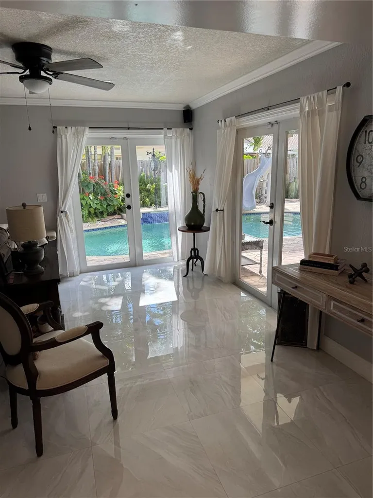 14821 Palmetto Palm Avenue Miami Lakes FL 33014