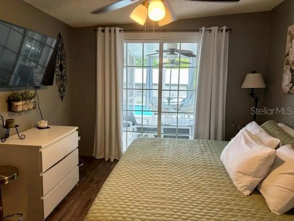 915 Harbor Hill Drive Safety Harbor FL 34695