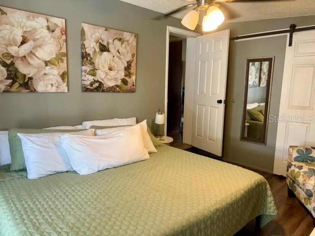 915 Harbor Hill Drive Safety Harbor FL 34695