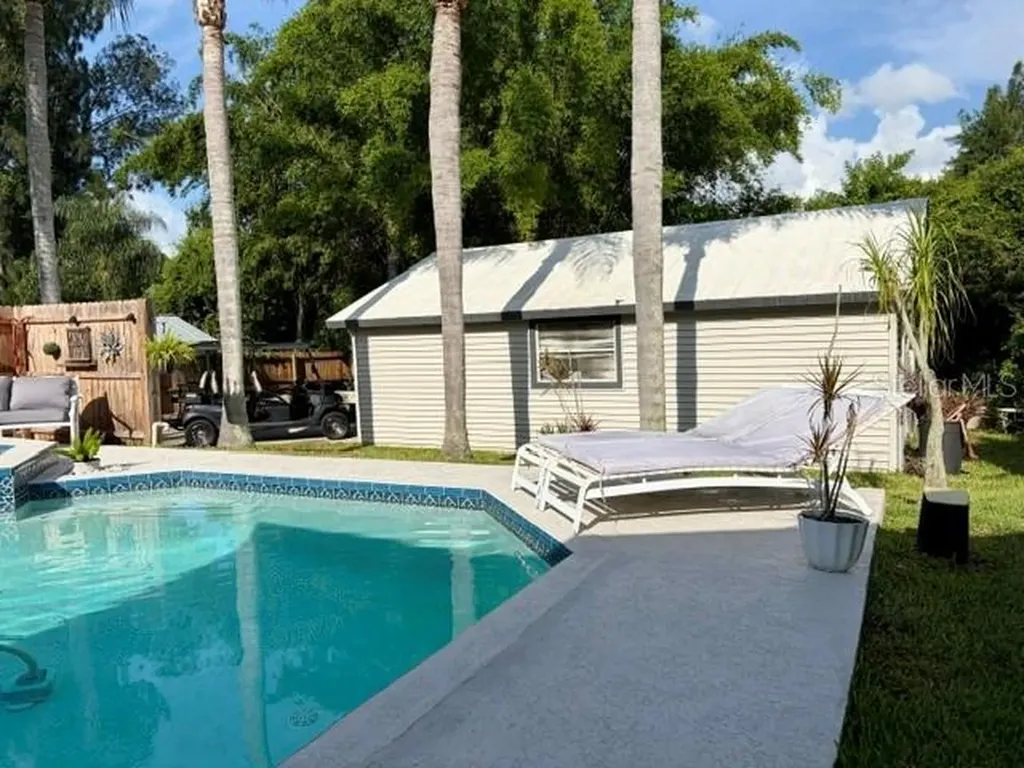 915 Harbor Hill Drive Safety Harbor FL 34695