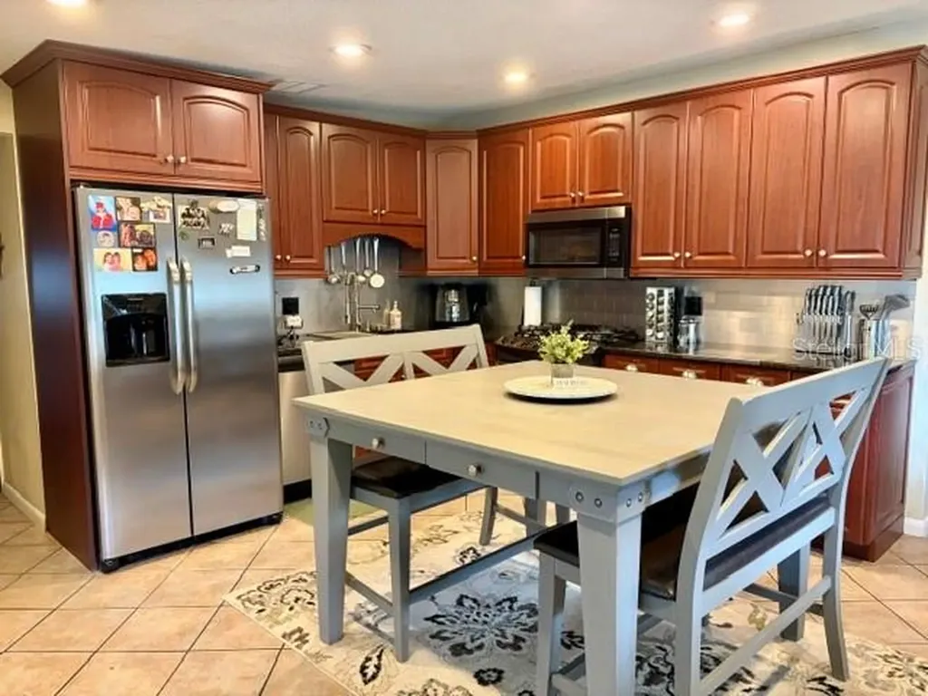 915 Harbor Hill Drive Safety Harbor FL 34695