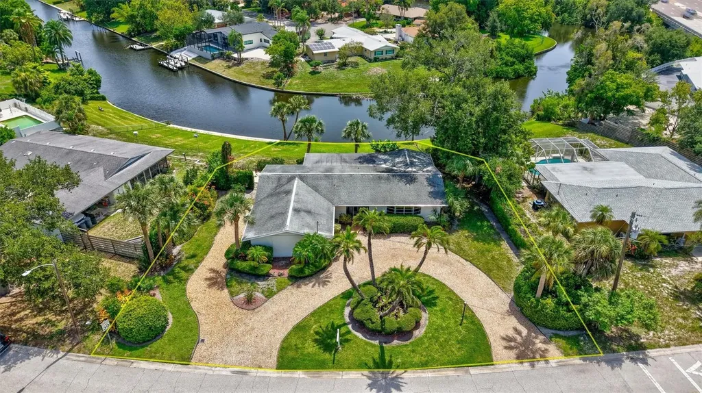 3807 Jaffa Drive Sarasota FL 34239