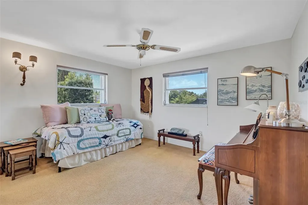 3807 Jaffa Drive Sarasota FL 34239