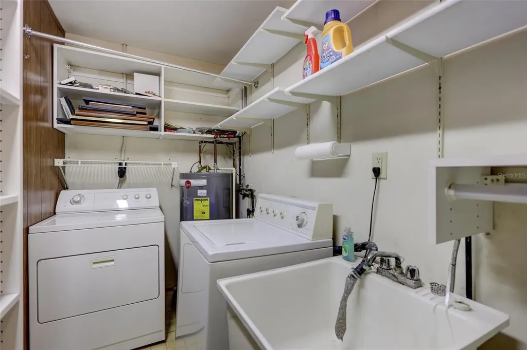 3807 Jaffa Drive Sarasota FL 34239