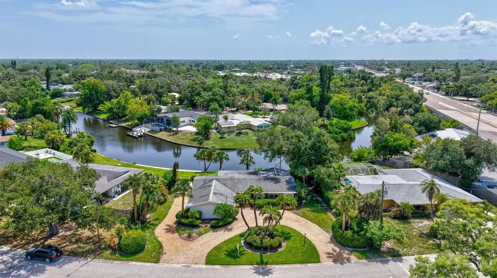 3807 Jaffa Drive Sarasota FL 34239