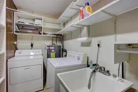 3807 Jaffa Drive Sarasota FL 34239