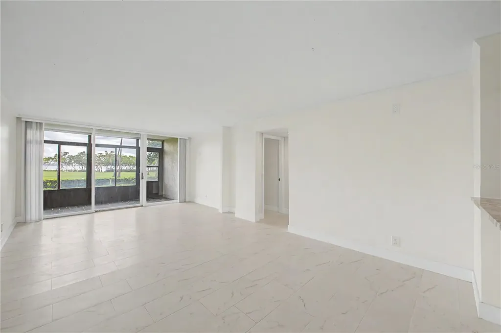 2618 Cove Cay Drive Clearwater FL 33760