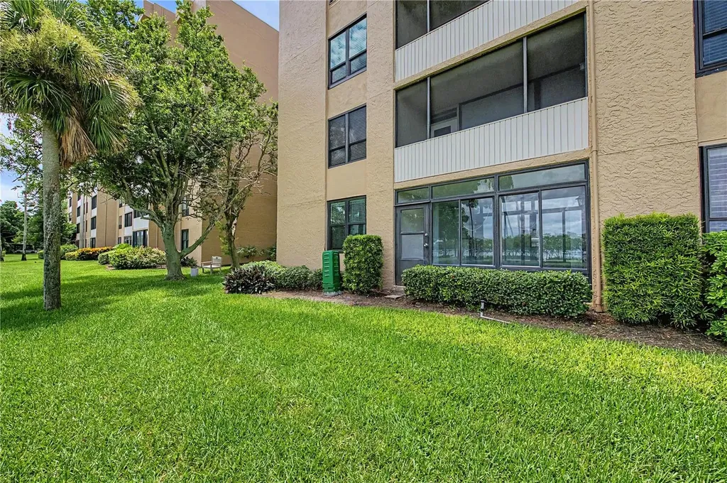 2618 Cove Cay Drive Clearwater FL 33760