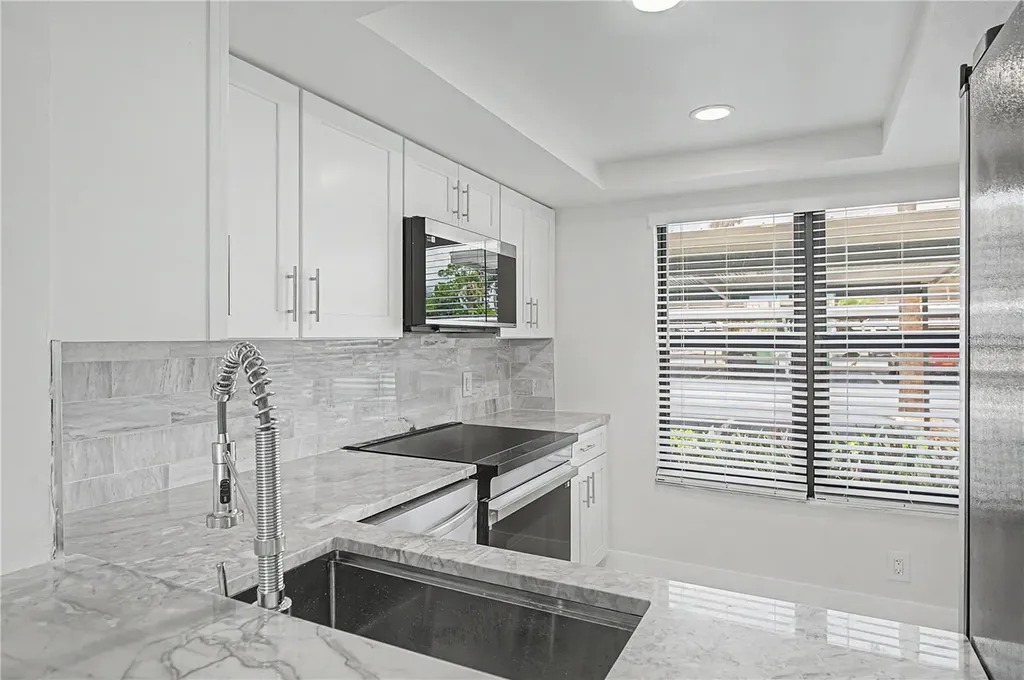 2618 Cove Cay Drive Clearwater FL 33760