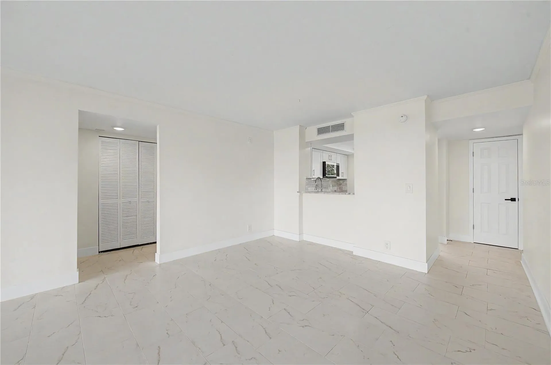 2618 Cove Cay Drive Clearwater FL 33760