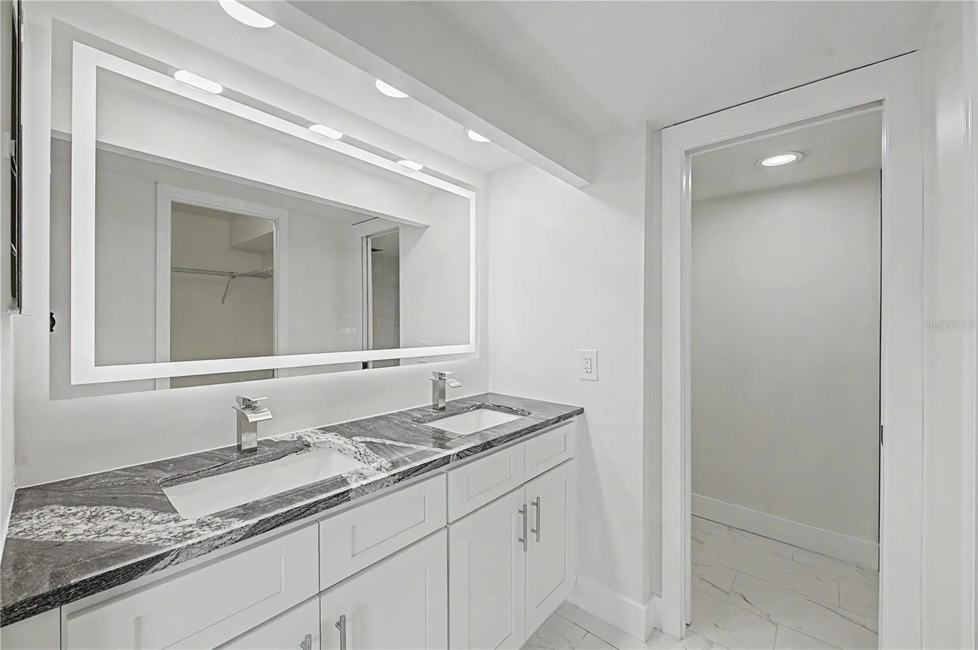 2618 Cove Cay Drive Clearwater FL 33760