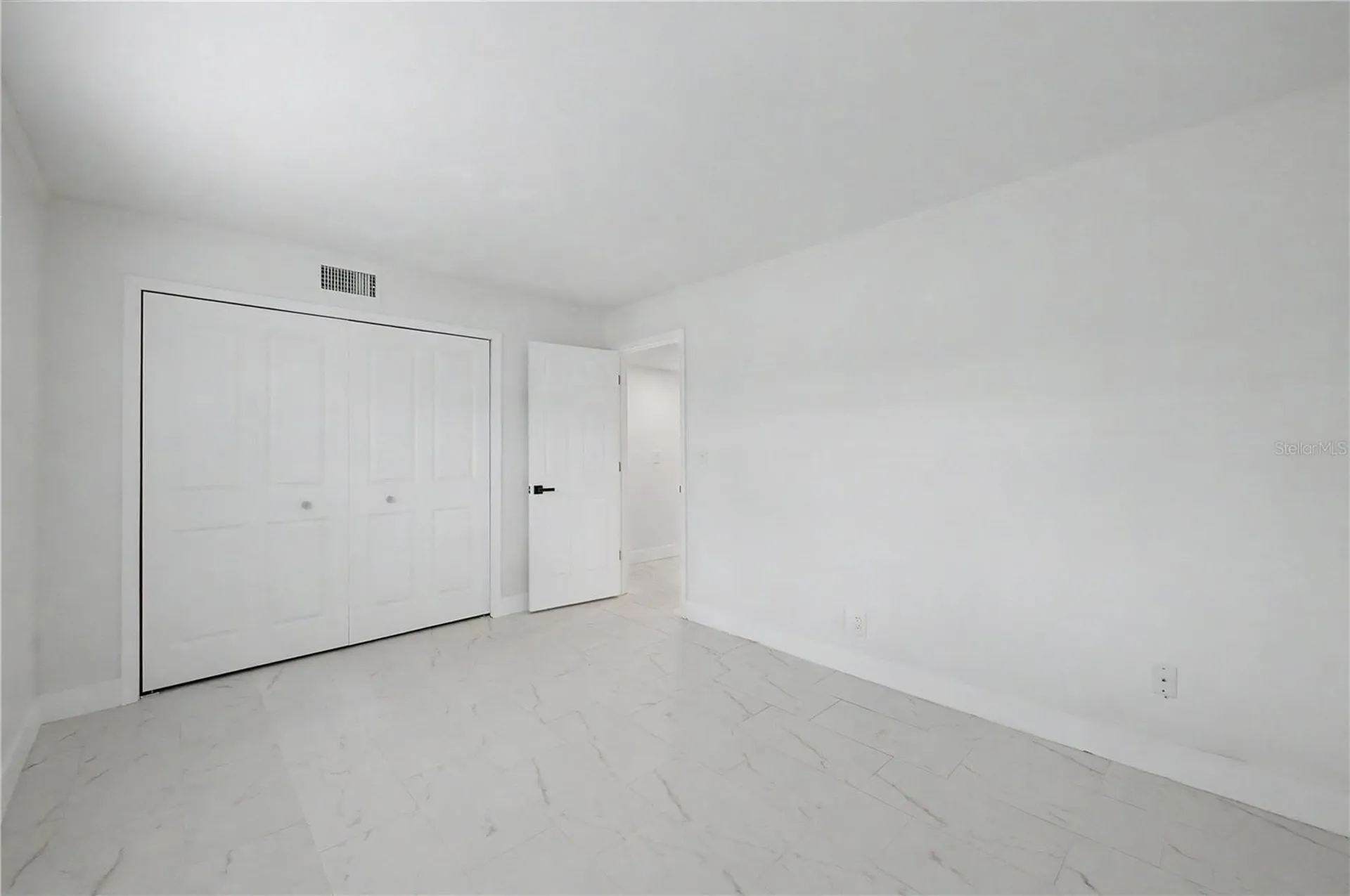 2618 Cove Cay Drive Clearwater FL 33760