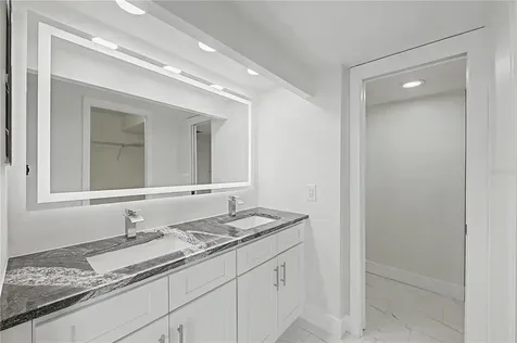 2618 Cove Cay Drive Clearwater FL 33760