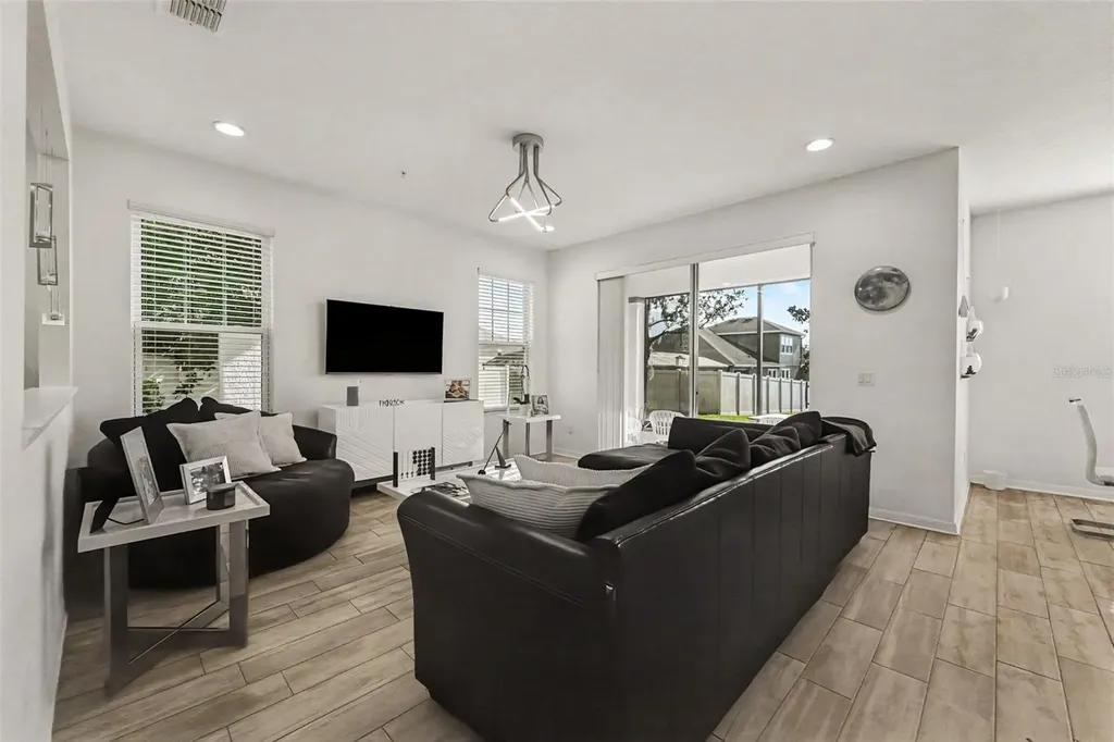 15680 Orange Harvest Loop Winter Garden FL 34787