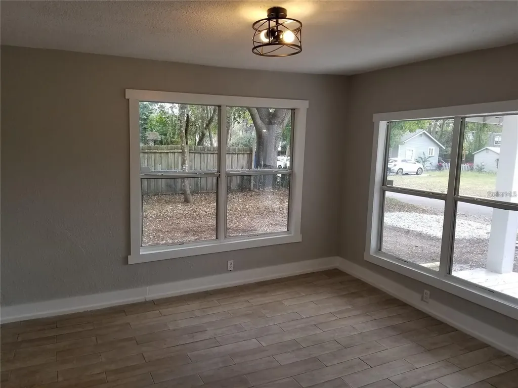 1403 Noble Place Orlando FL 32801