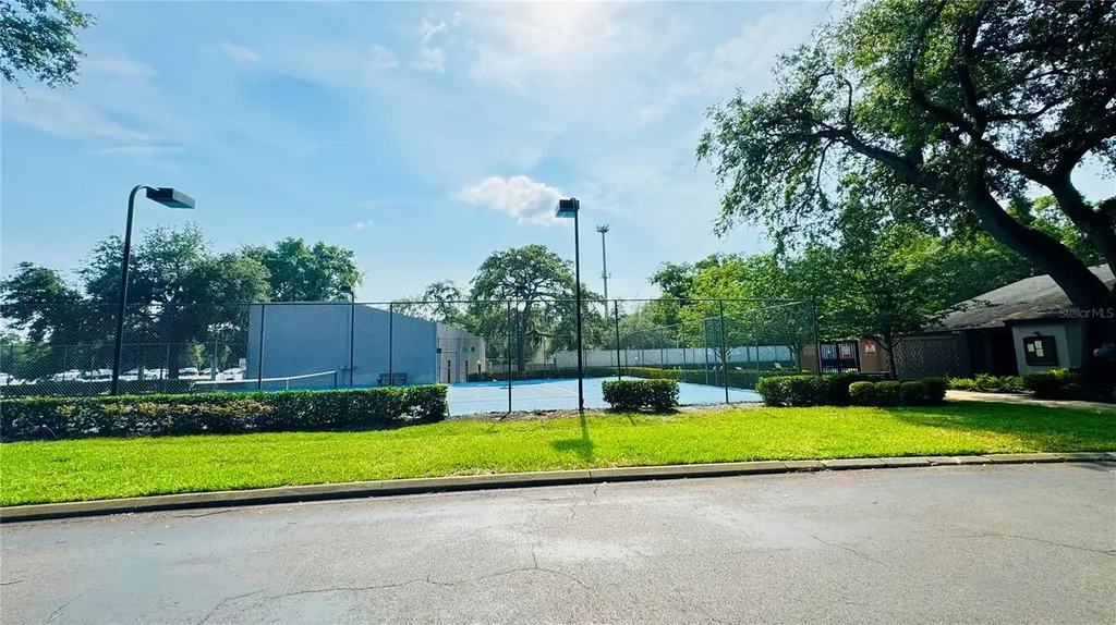 4032 Tumble Wood Trail Tampa FL 33613