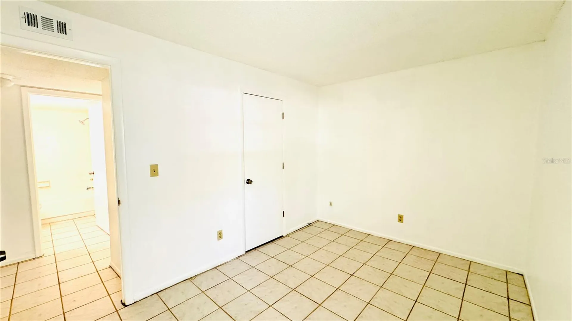 4032 Tumble Wood Trail Tampa FL 33613