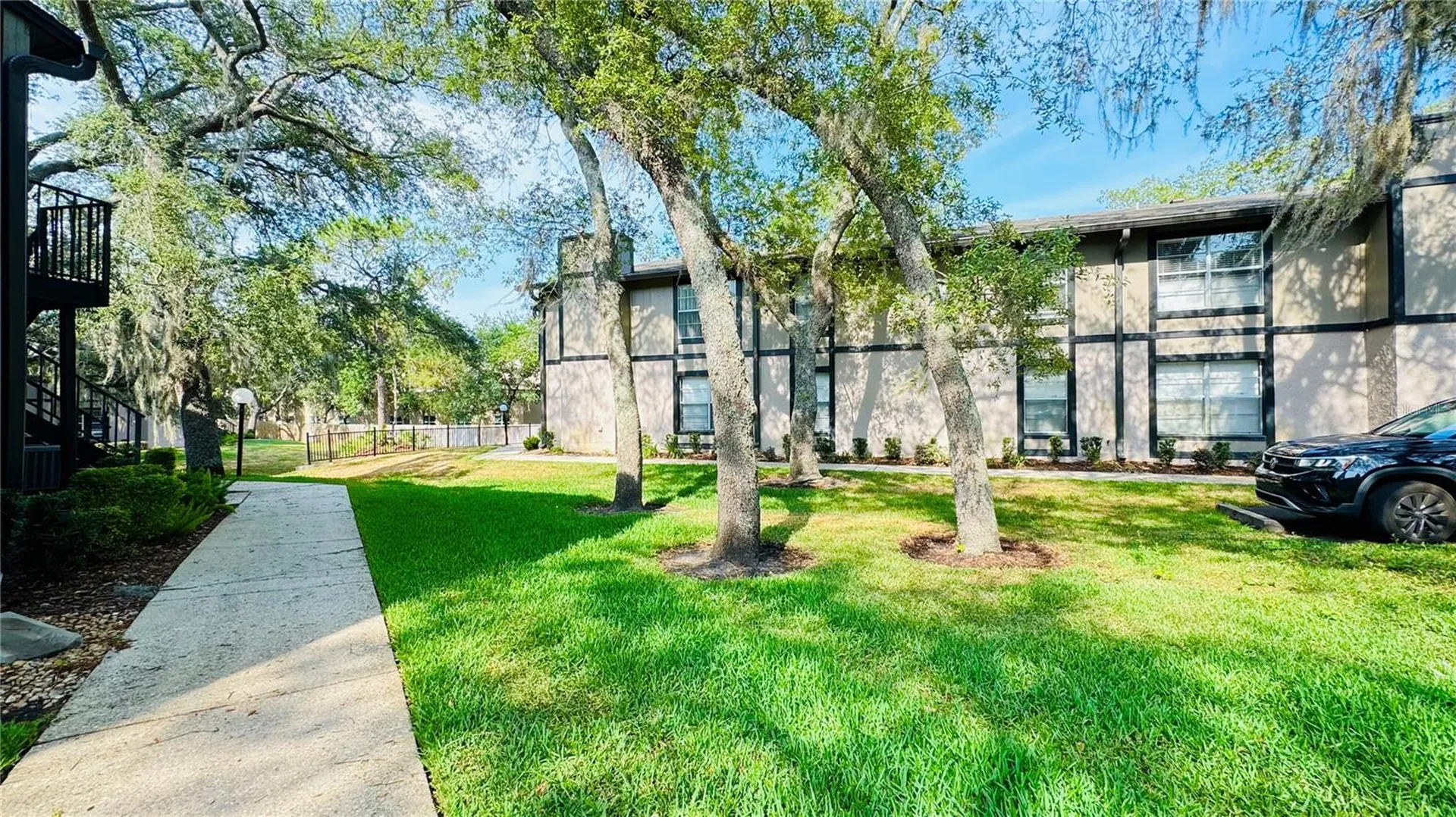 4032 Tumble Wood Trail Tampa FL 33613