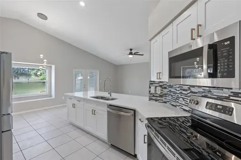 1831 Erin Brooke Drive Valrico FL 33594