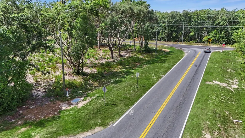 3 Bay Drive Ocklawaha FL 32179
