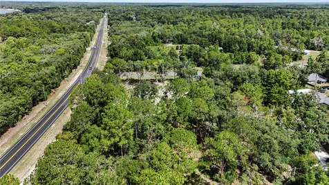 3 Bay Drive Ocklawaha FL 32179