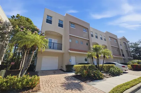 521 101st Avenue N St Petersburg FL 33702