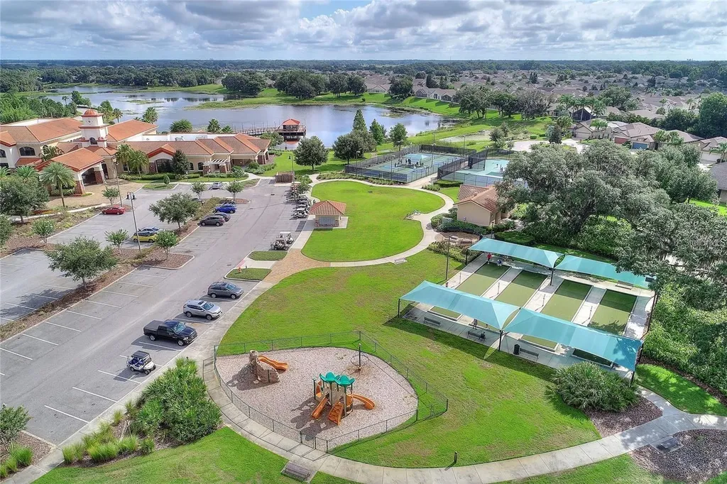 576 Cantabria Drive Davenport FL 33837
