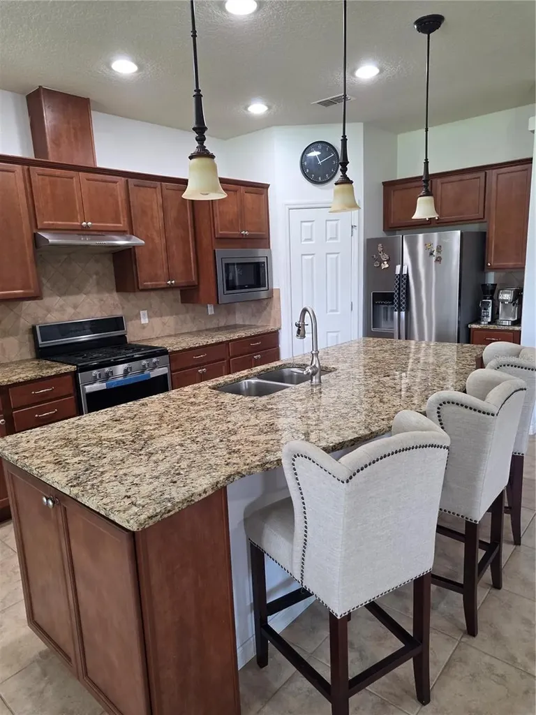 576 Cantabria Drive Davenport FL 33837
