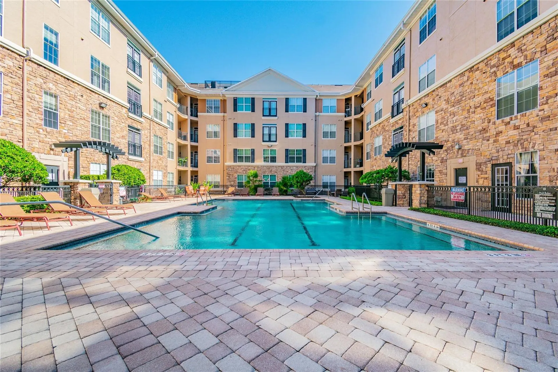 4221 W Spruce Street Tampa FL 33607