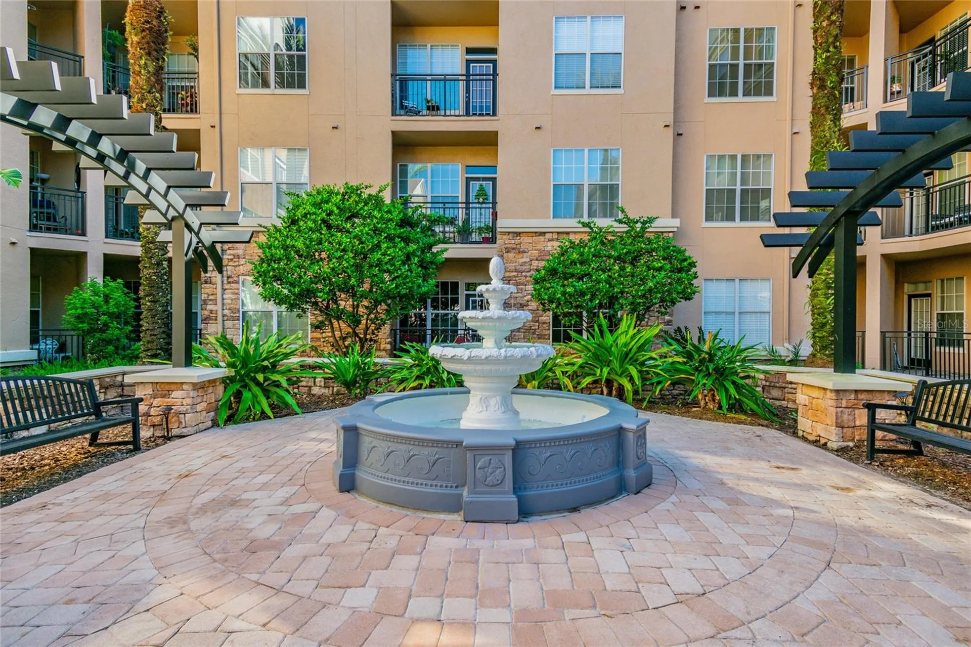 4221 W Spruce Street Tampa FL 33607