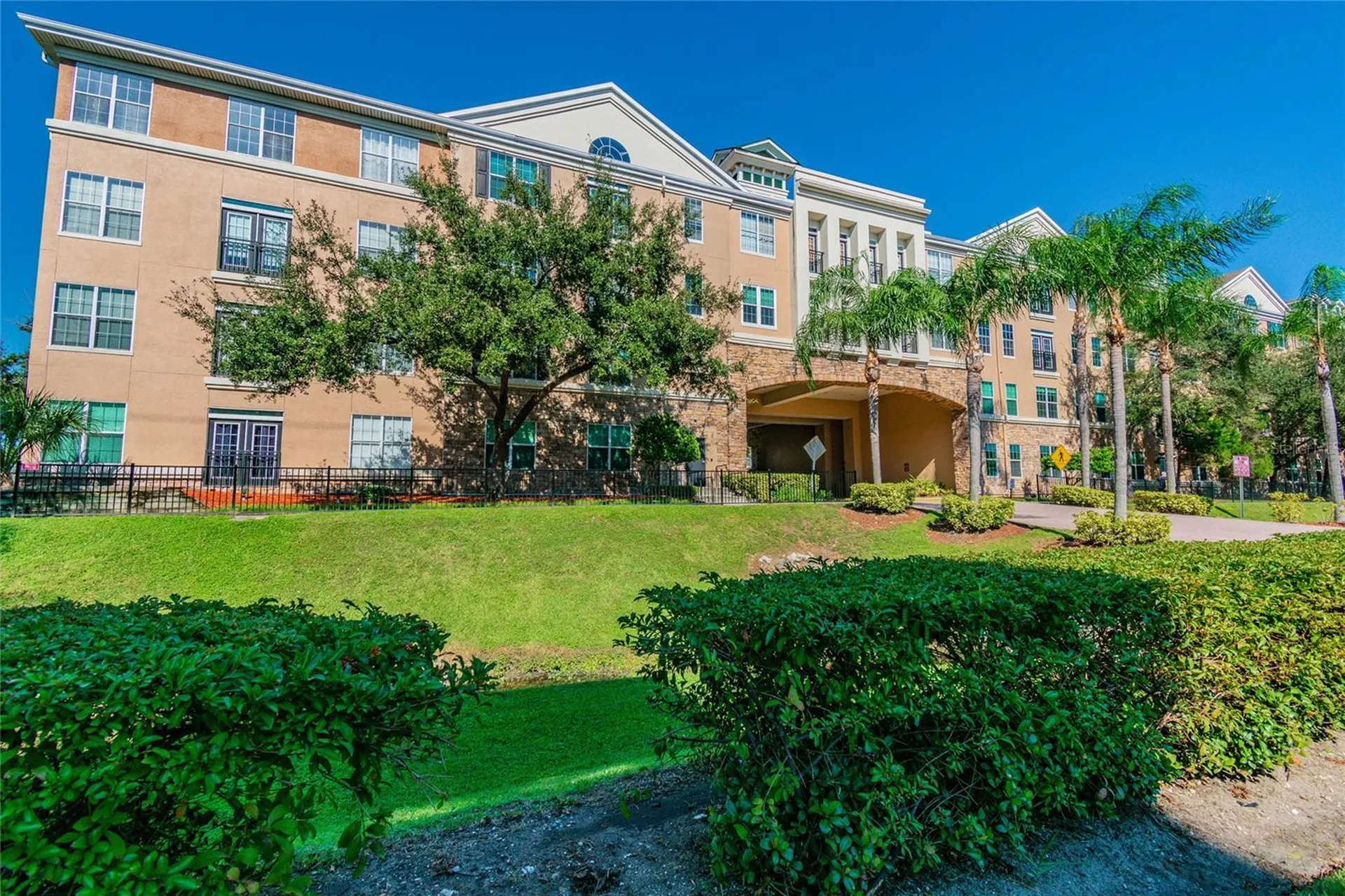 4221 W Spruce Street Tampa FL 33607