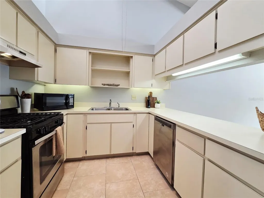 104 Mayfair Place SW Winter Haven FL 33880
