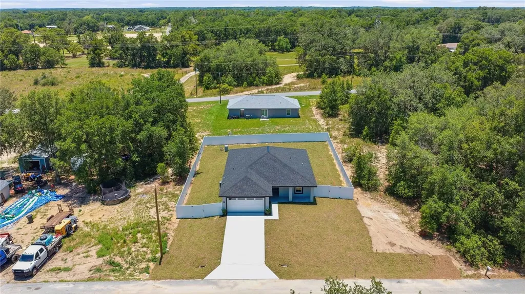 51 Locust Pass Run Ocala FL 34472