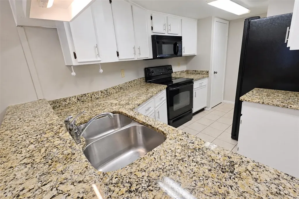 14662 Norwood Oaks Drive Tampa FL 33613
