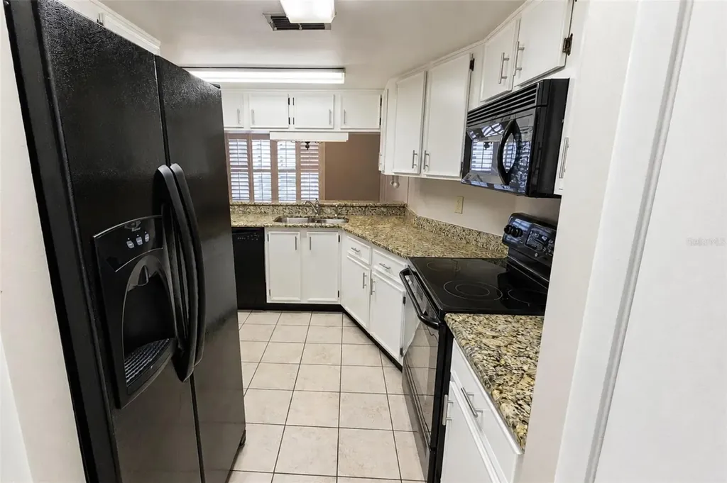 14662 Norwood Oaks Drive Tampa FL 33613