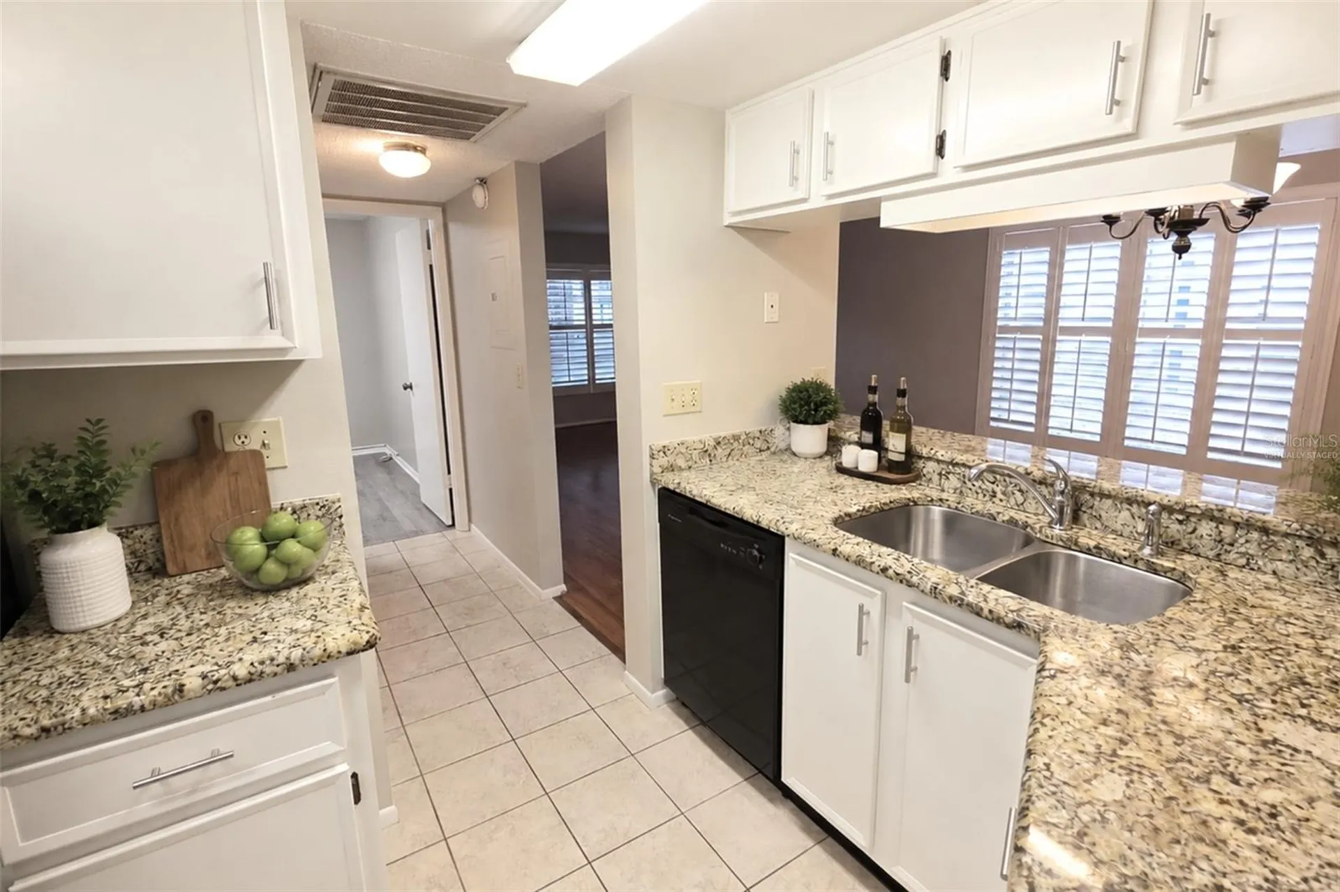 14662 Norwood Oaks Drive Tampa FL 33613